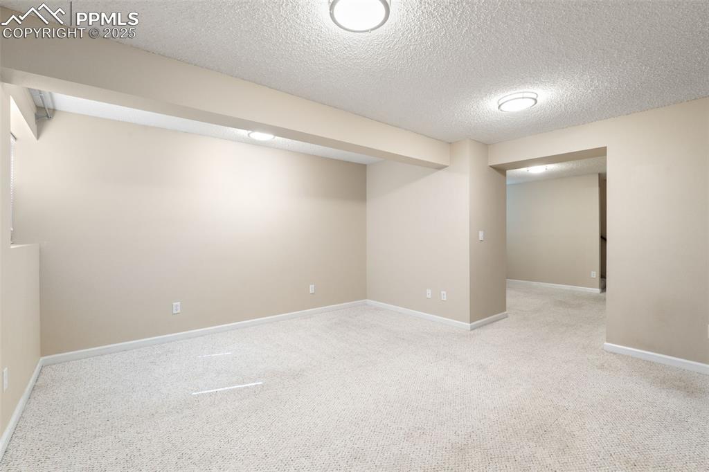 Image 36 of 49: Family Room