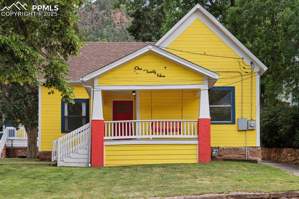 Image 32 of 48: - 3 beds, 2 baths, all refreshed