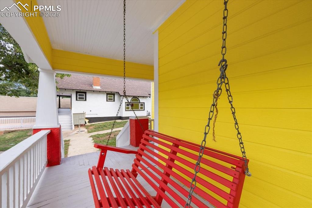 Image 40 of 48: - vibrant accents invite gatherings