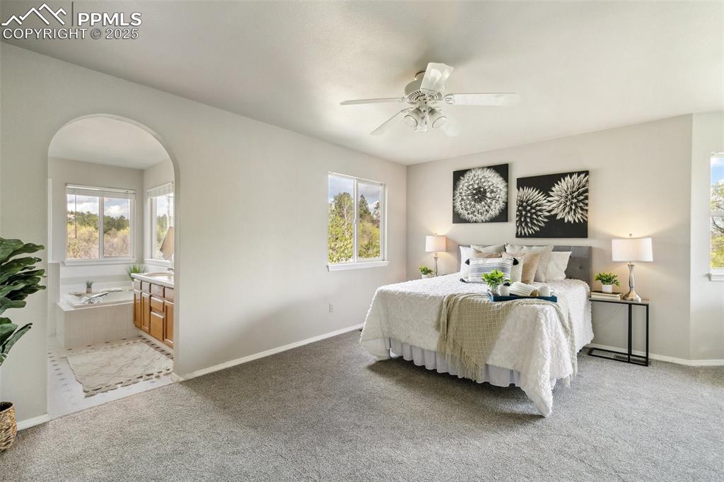 Image 23 of 44: Master Bedroom