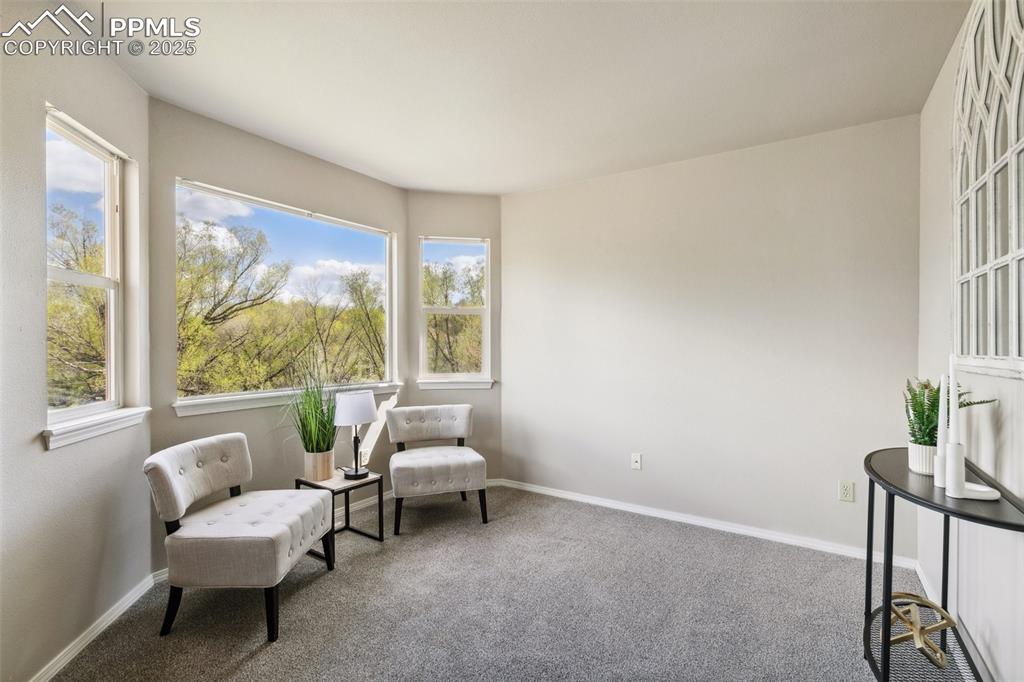 Image 25 of 44: Master Bedroom