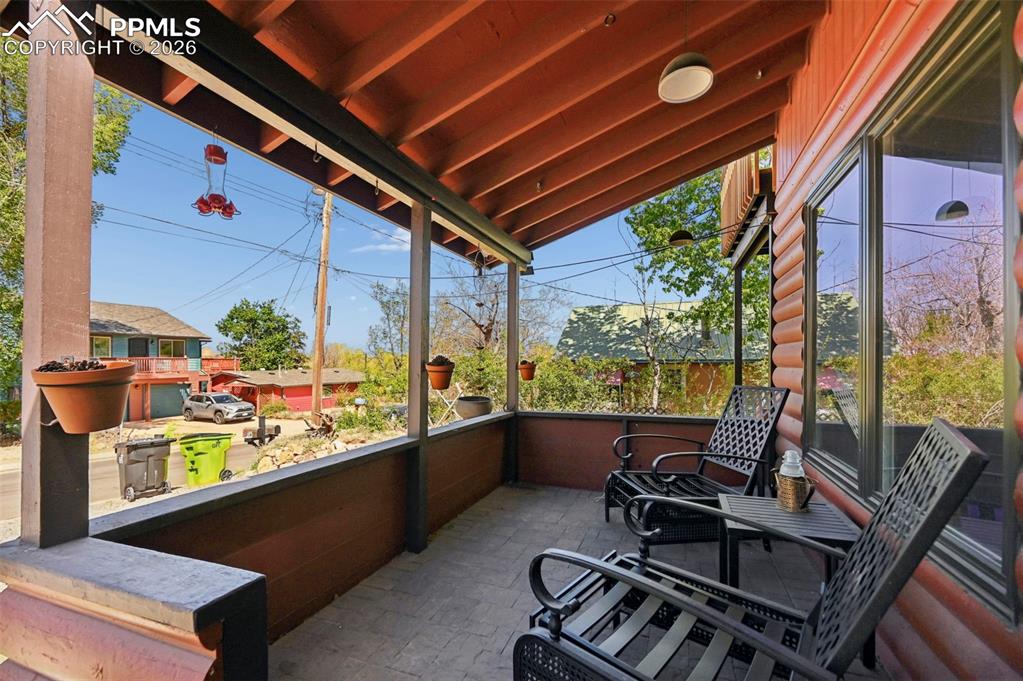 Image 2 of 40: Front porch