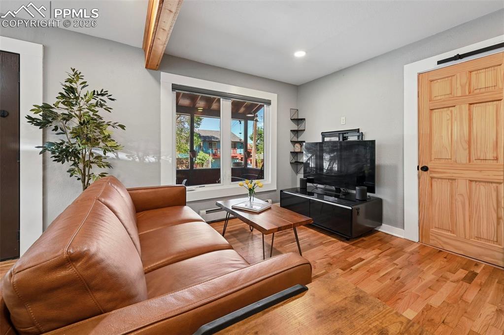 Image 8 of 40: Living Room