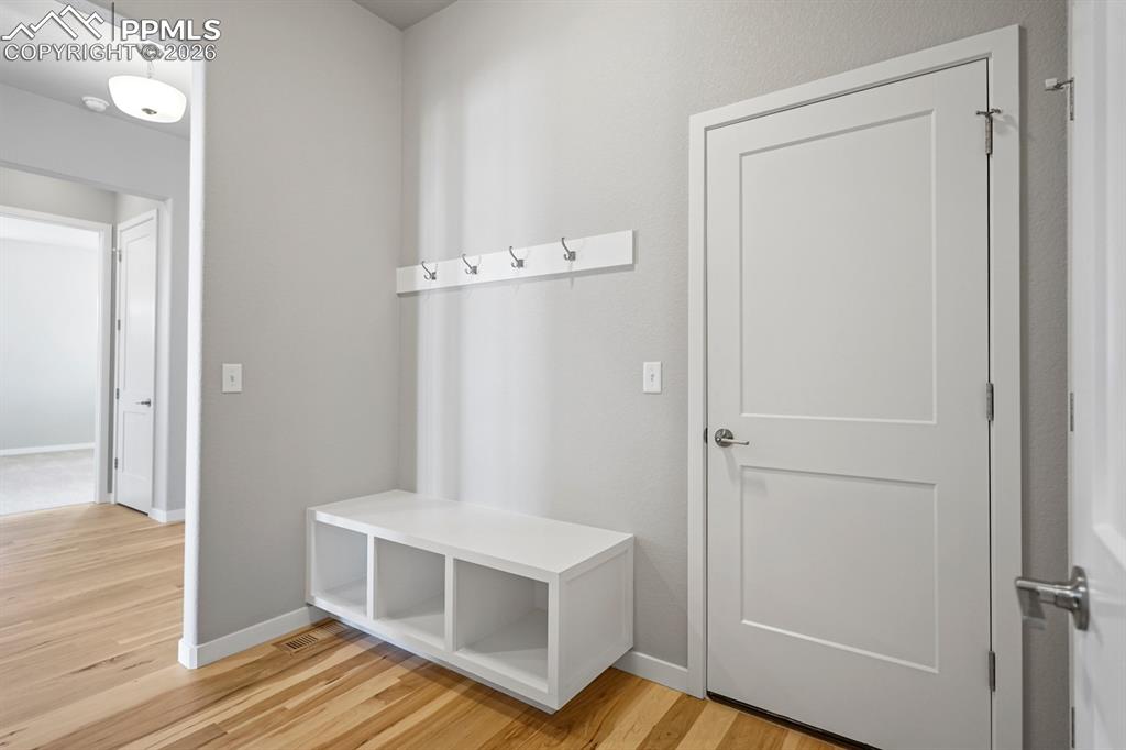 Image 6 of 37: Mud Room