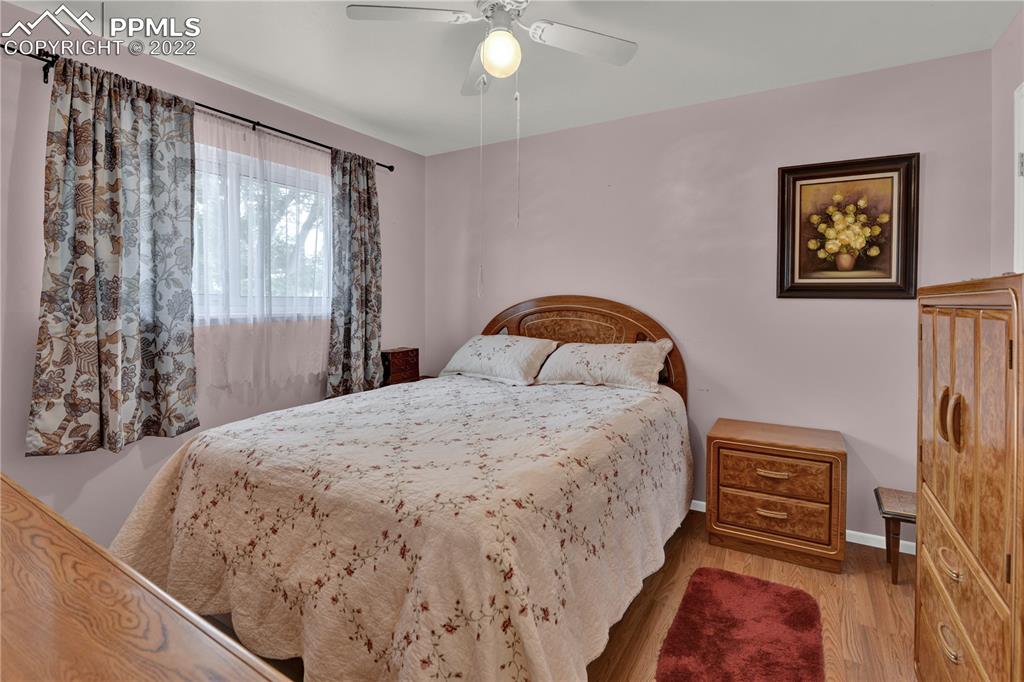 Listing 8717899, Image 12 of 24