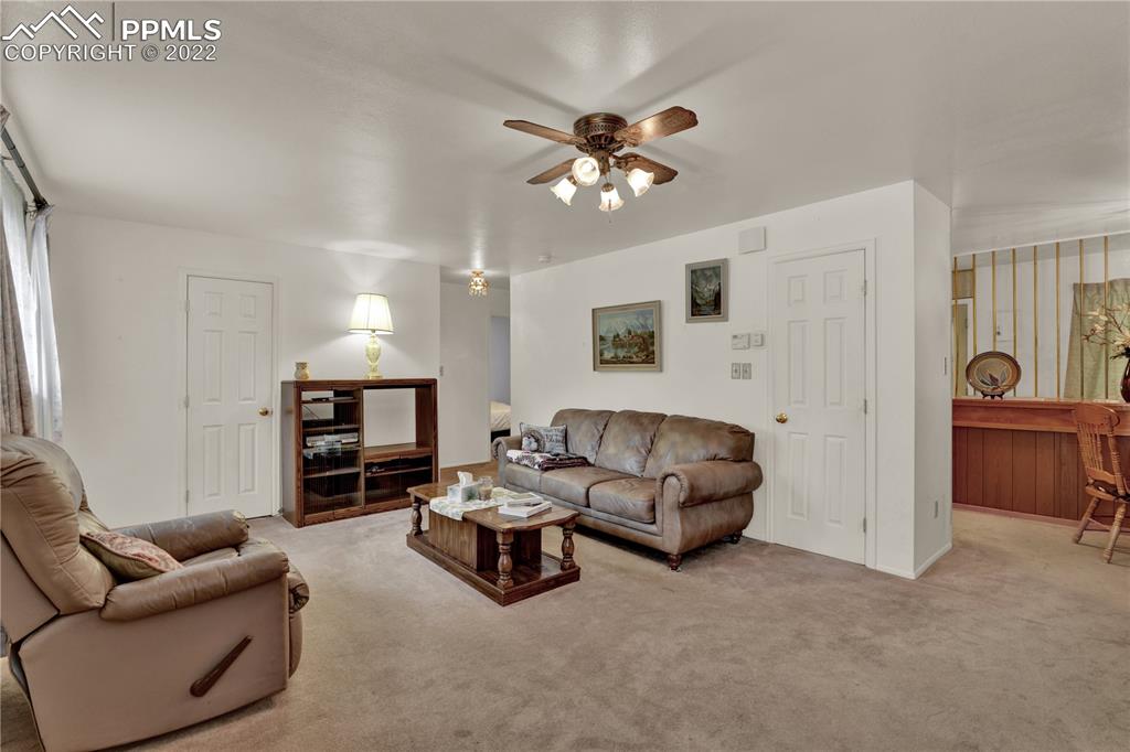 Listing 8717899, Image 7 of 24