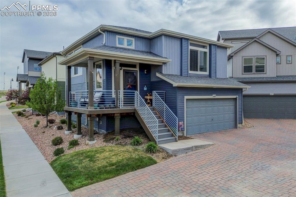 Image 2 of 30: Front of Structure