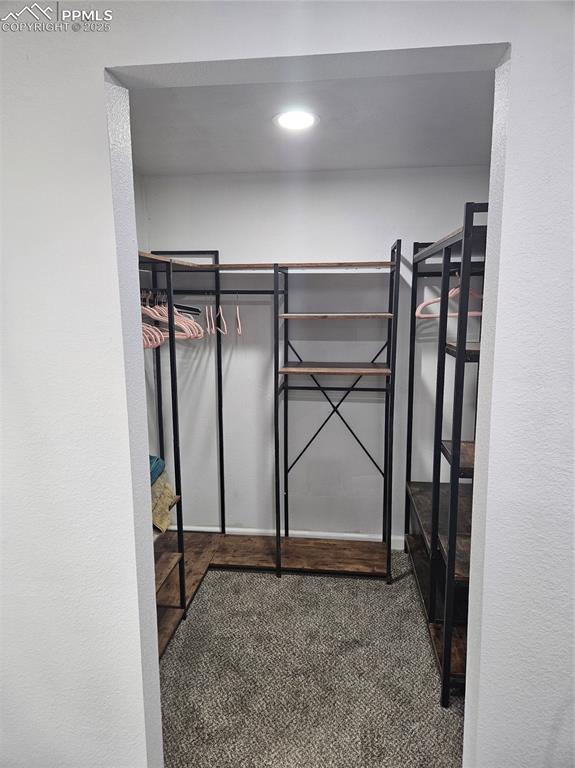 Image 4 of 13: Closet