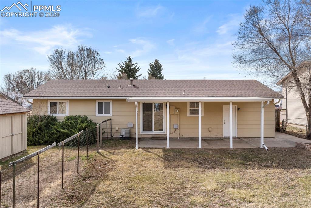 Image 21 of 26: Back of Structure