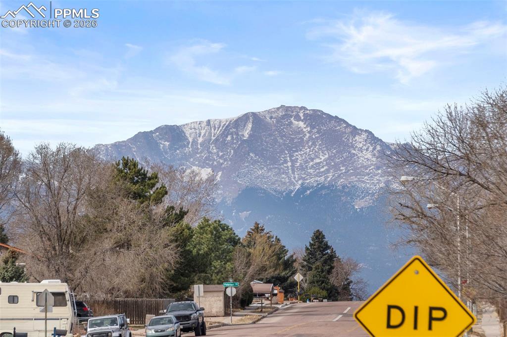 Image 25 of 26: View