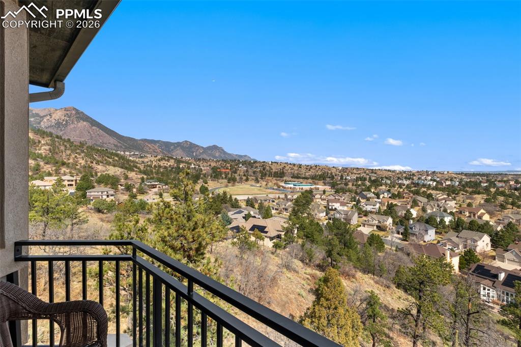 Image 26 of 50: Master Bedroom