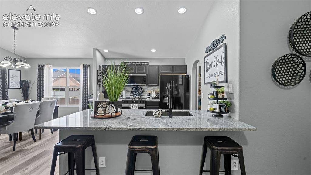 Image 9 of 42: Kitchen