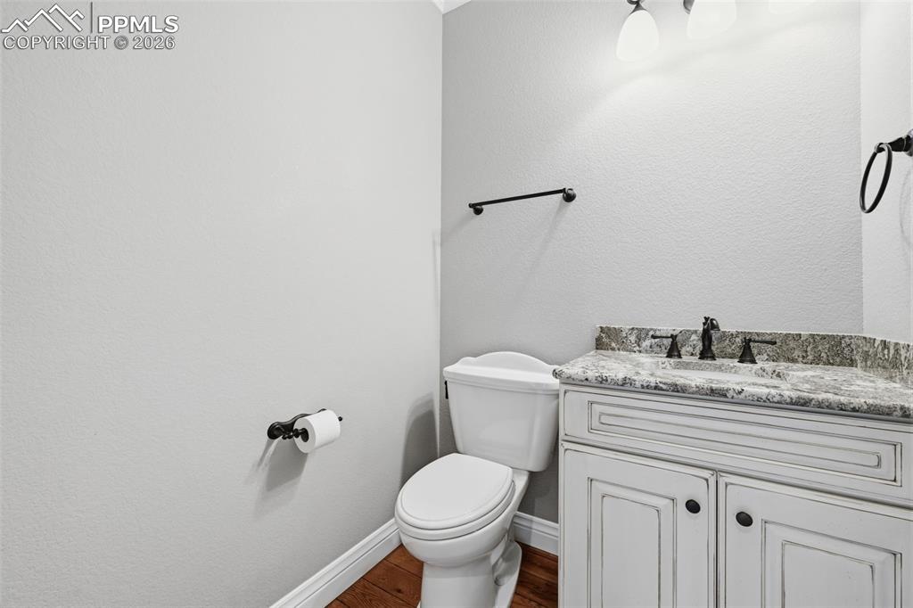 Image 36 of 50: Bathroom