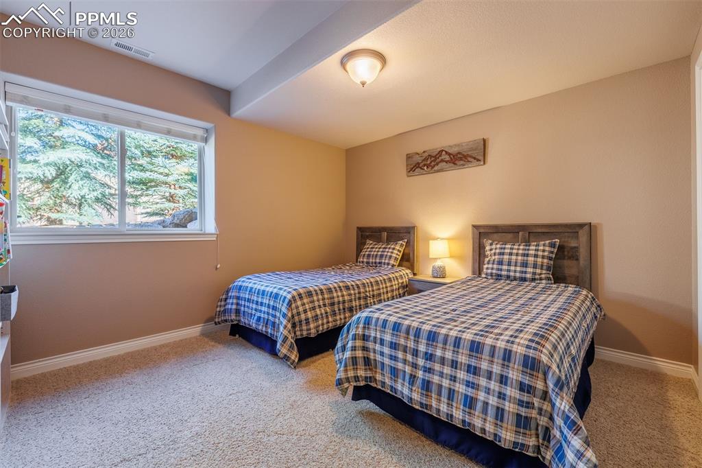 Image 25 of 38: Bedroom