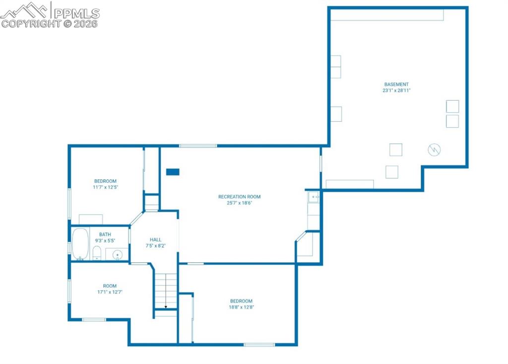 Image 38 of 38: Floor Plan