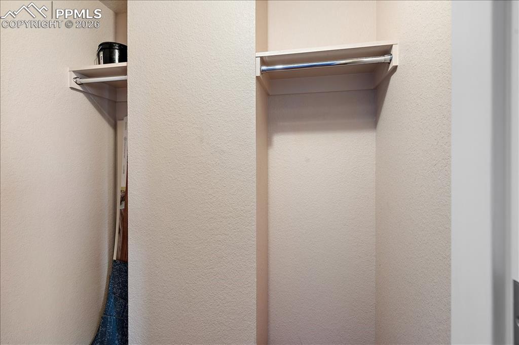 Image 34 of 45: Closet