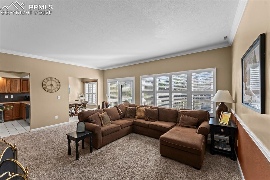 Image 7 of 48: Living Room