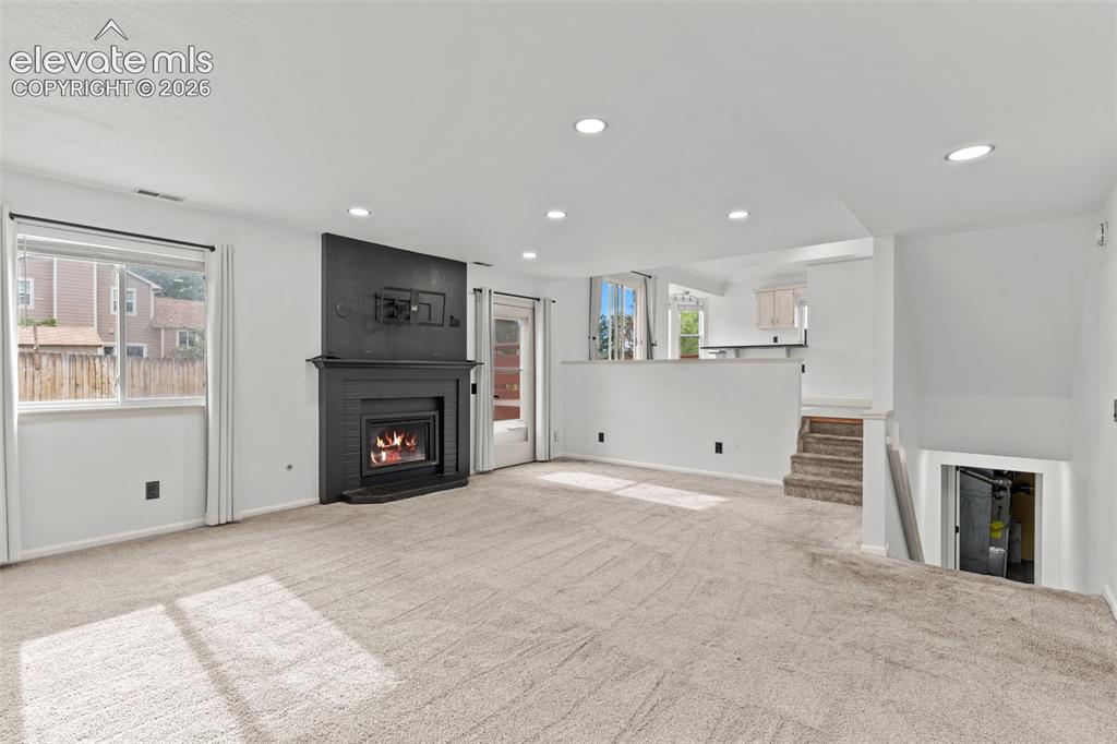 Image 9 of 28: Living Room