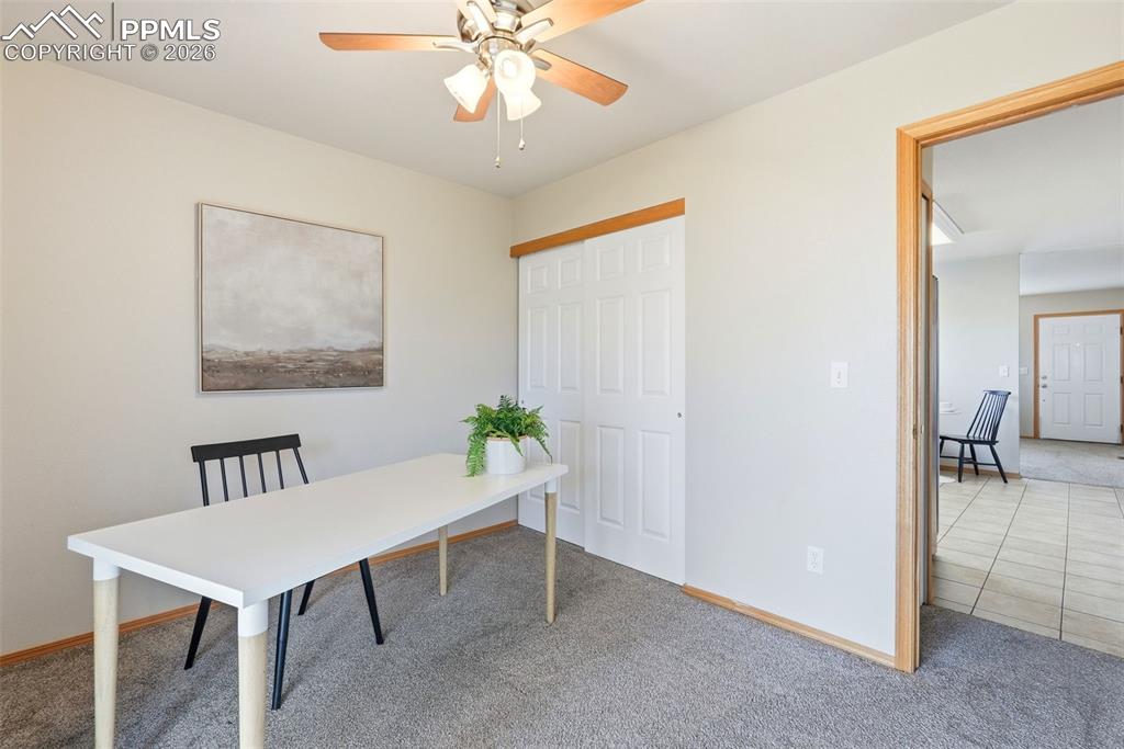 Image 14 of 46: Office