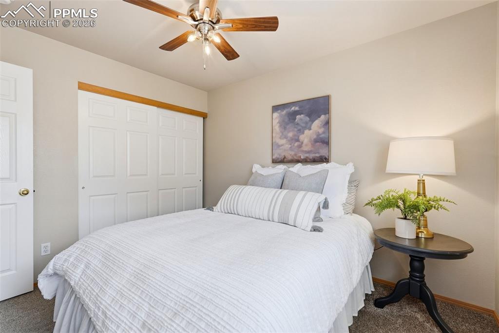 Image 21 of 46: Bedroom