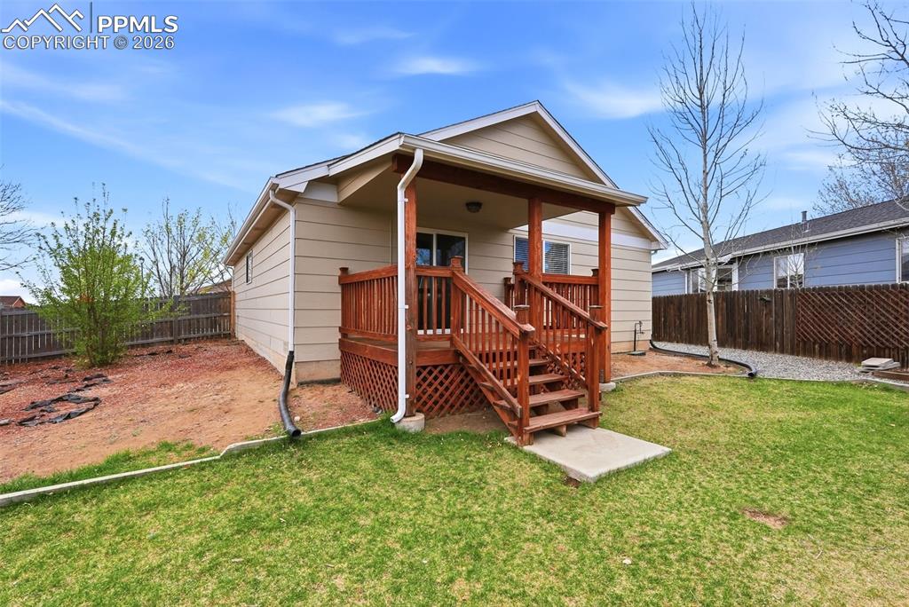 Image 27 of 46: Front of Structure