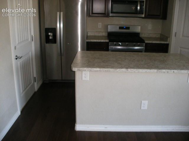 Image 11 of 45: Kitchen