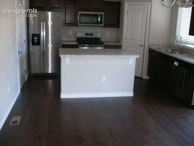 Image 6 of 45: Kitchen