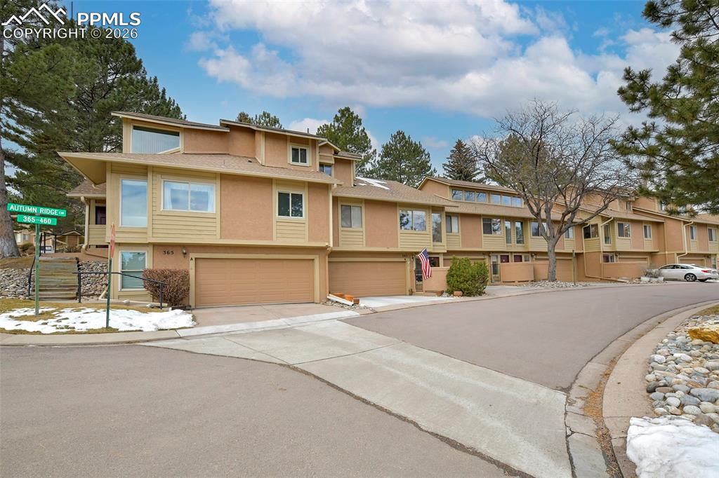 Image 30 of 30: A rare blend of comfort, convenience, and natural beauty, along with pride