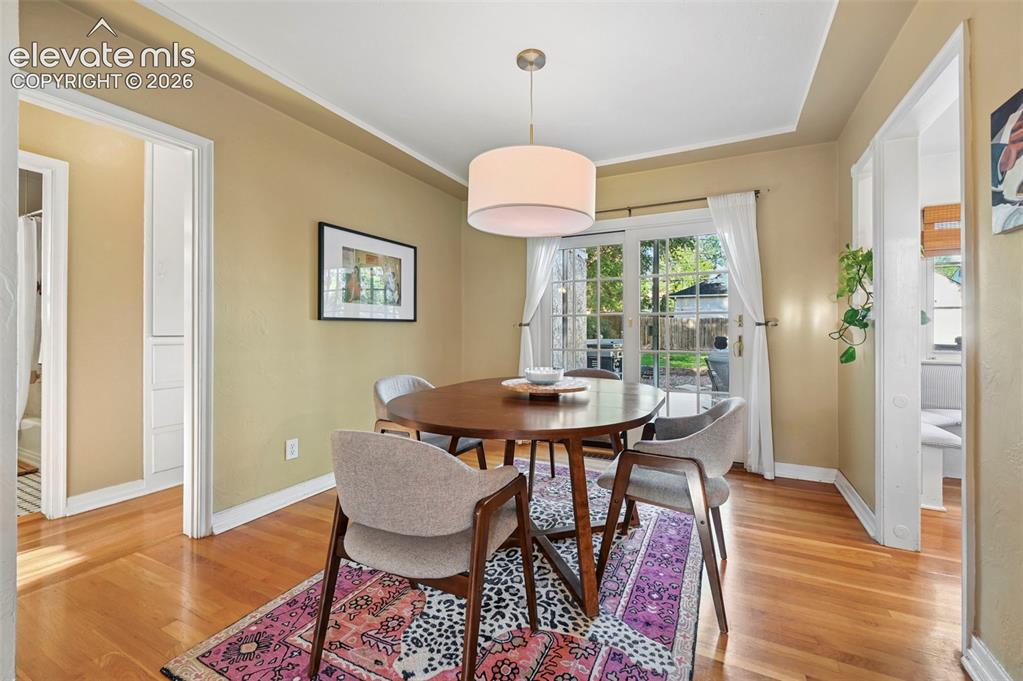 Image 10 of 41: Dining Area
