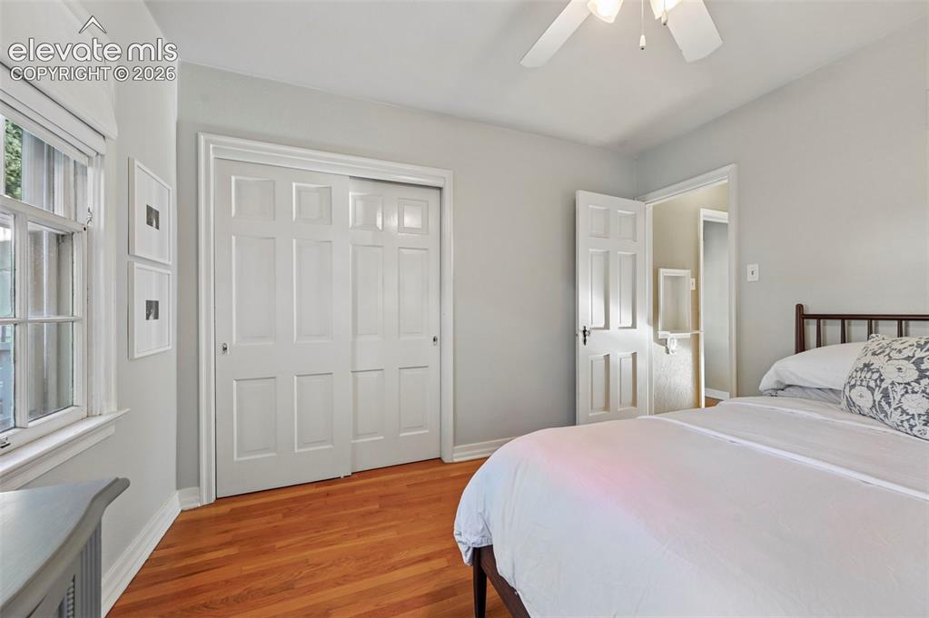 Image 20 of 41: Bedroom