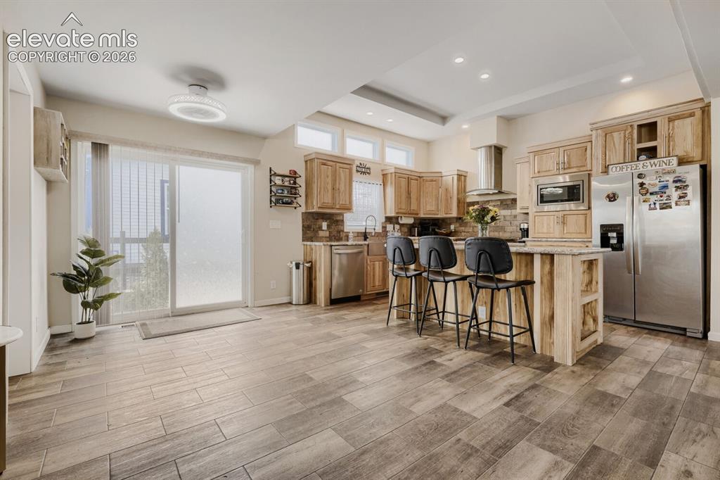 Image 10 of 26: Kitchen