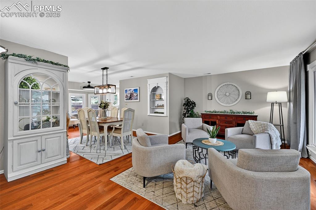 Image 2 of 50: Welcoming entry