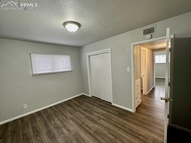 Image 29 of 33: Upper Unit Bedroom 1