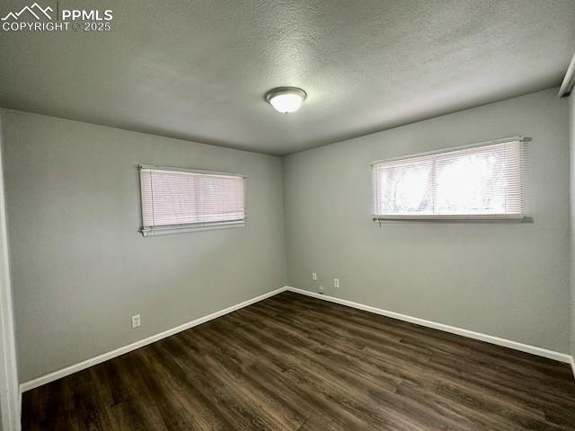 Image 32 of 33: Upper Unit Bedroom 2