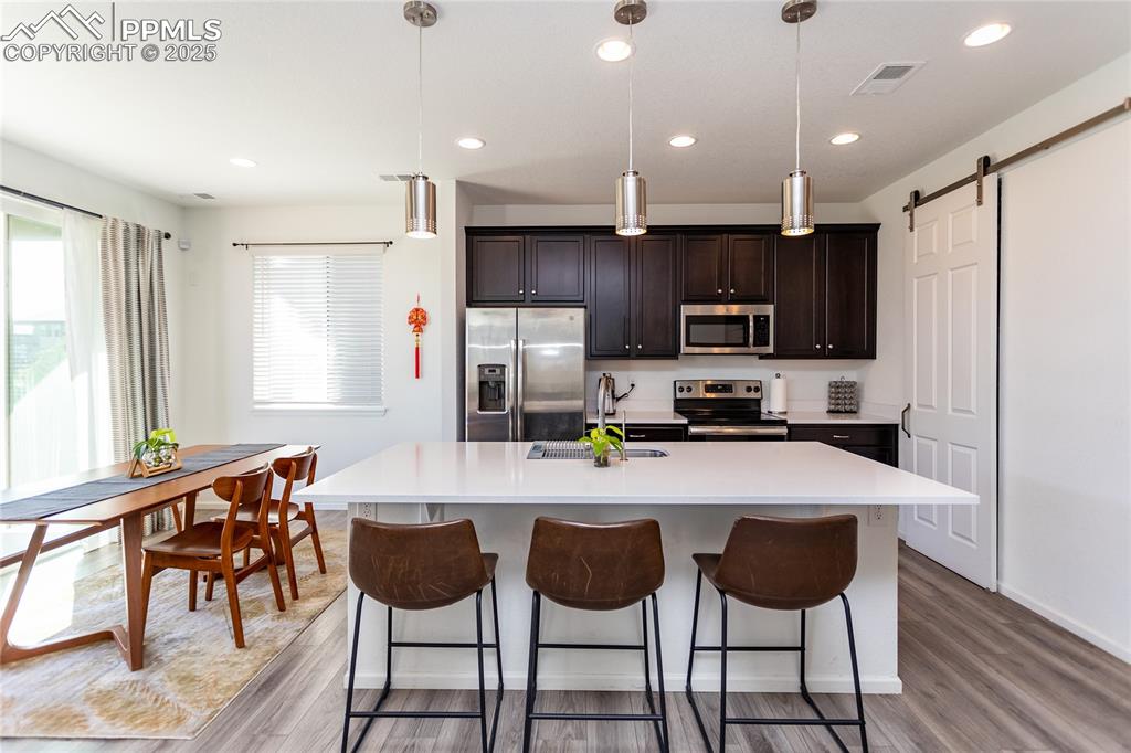 Image 6 of 39: Kitchen