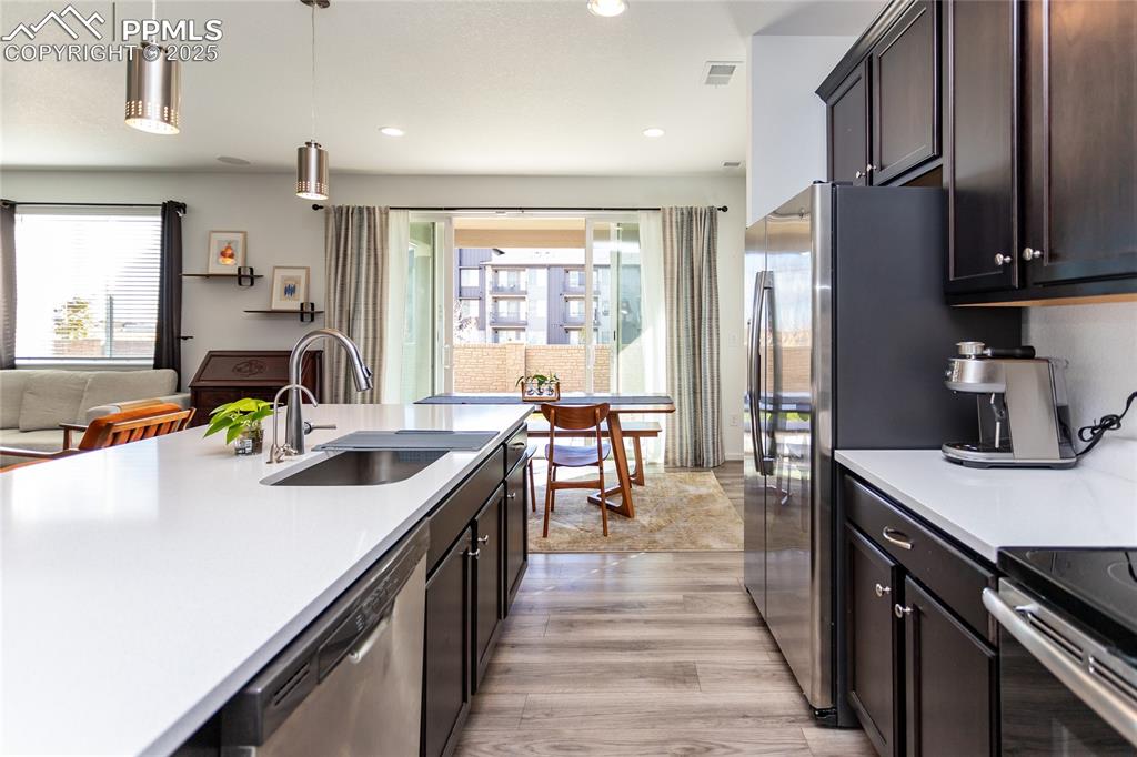 Image 8 of 39: Kitchen