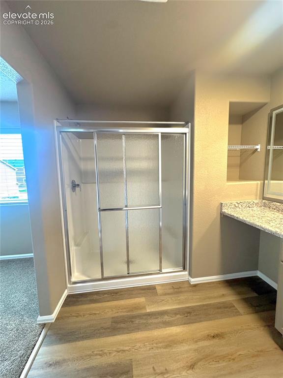 Image 17 of 26: Bathroom