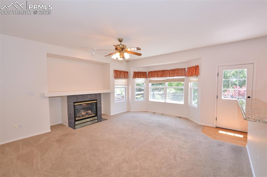 Image 17 of 43: Family Room