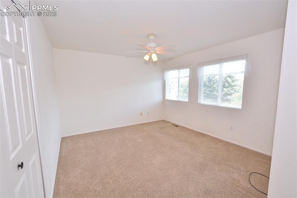 Image 35 of 43: 3rd bedroom on upper level