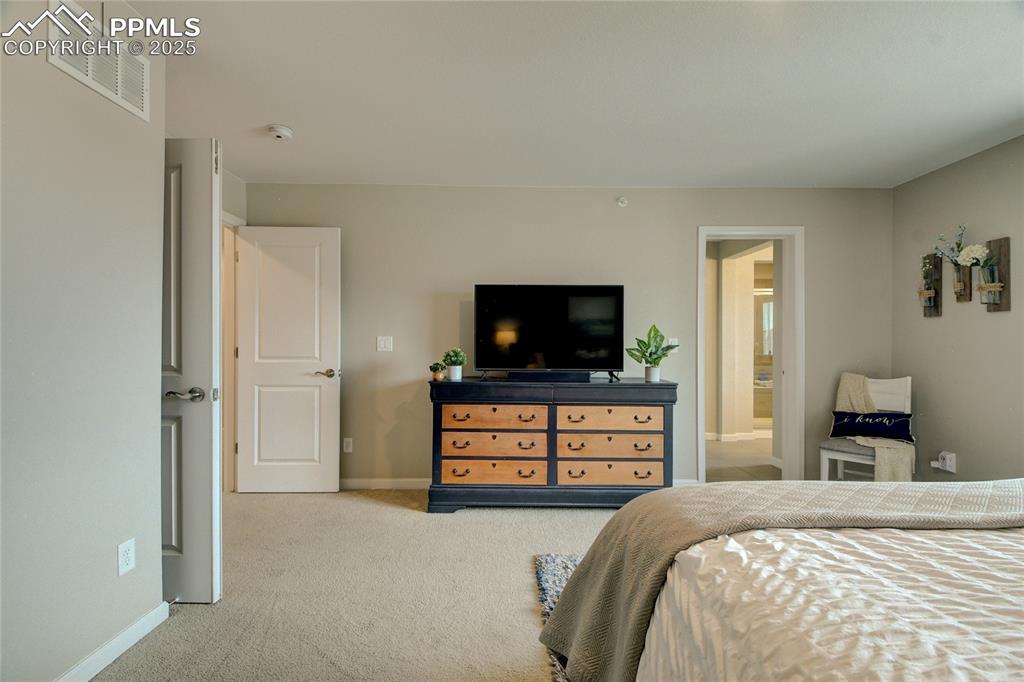 Image 26 of 50: Master Bedroom