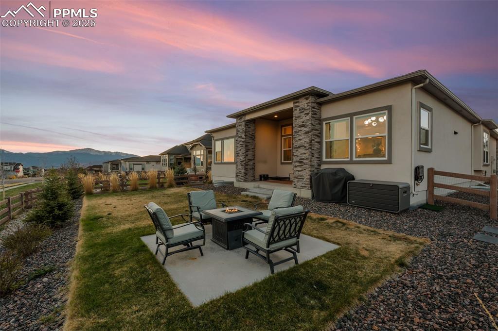 Image 43 of 50: Back of Structure