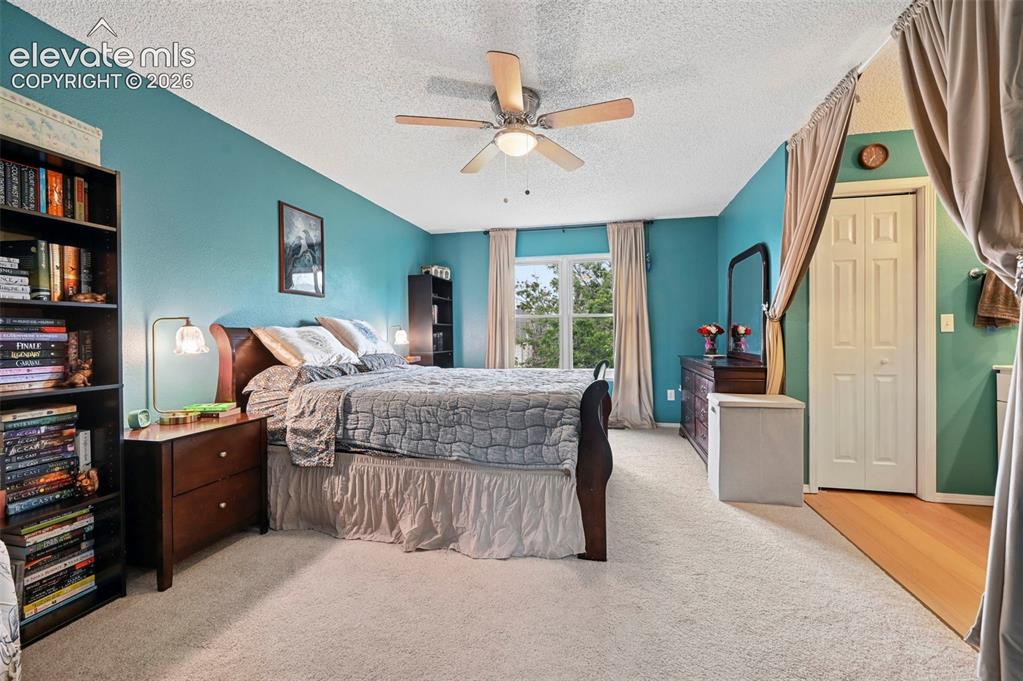 Image 17 of 43: Bedroom