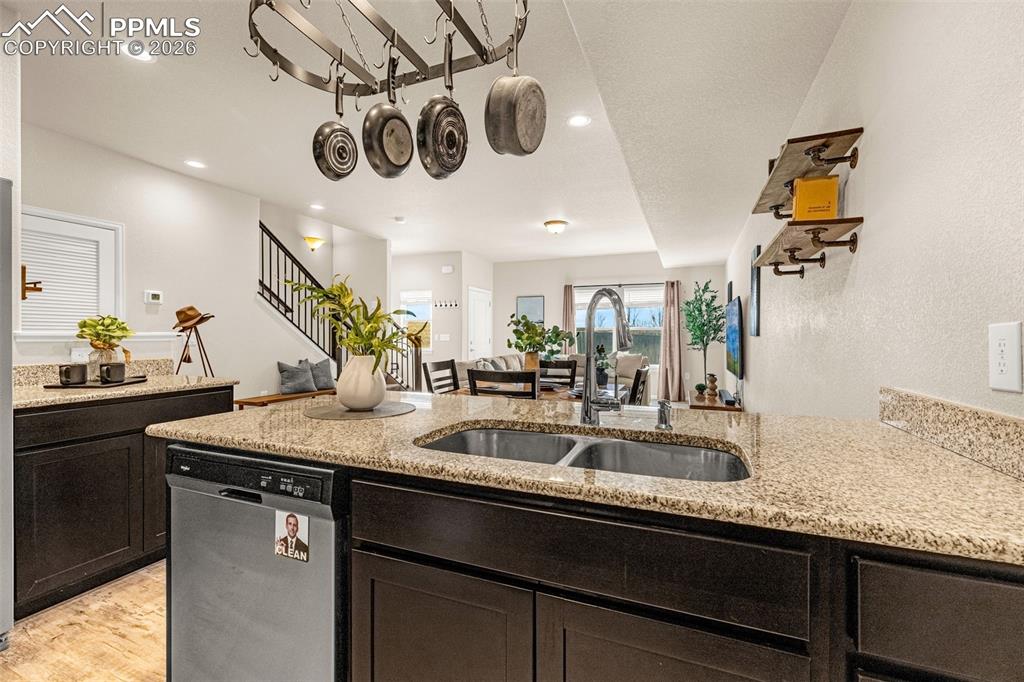 Image 12 of 37: Kitchen