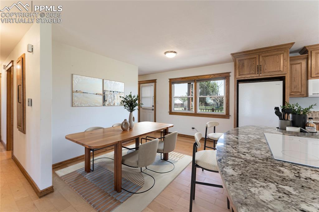 Image 6 of 42: Virtually Staged