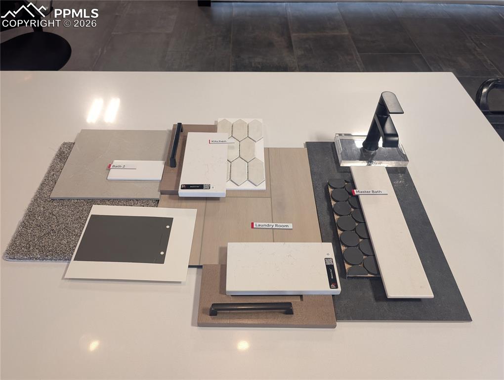 Image 2 of 2: Interior color selections