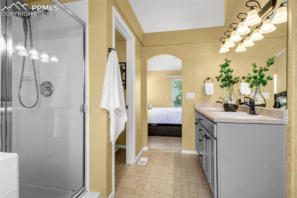 Image 21 of 43: Master Bathroom
