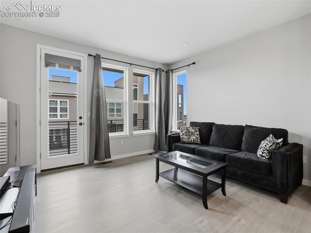 Image 11 of 33: Living Room