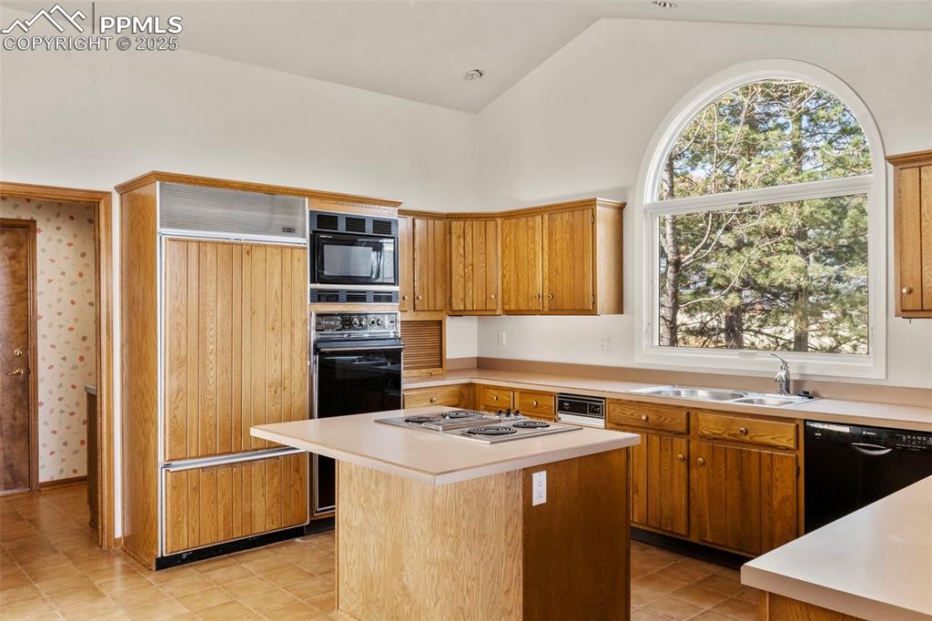 Image 10 of 48: No Description Available