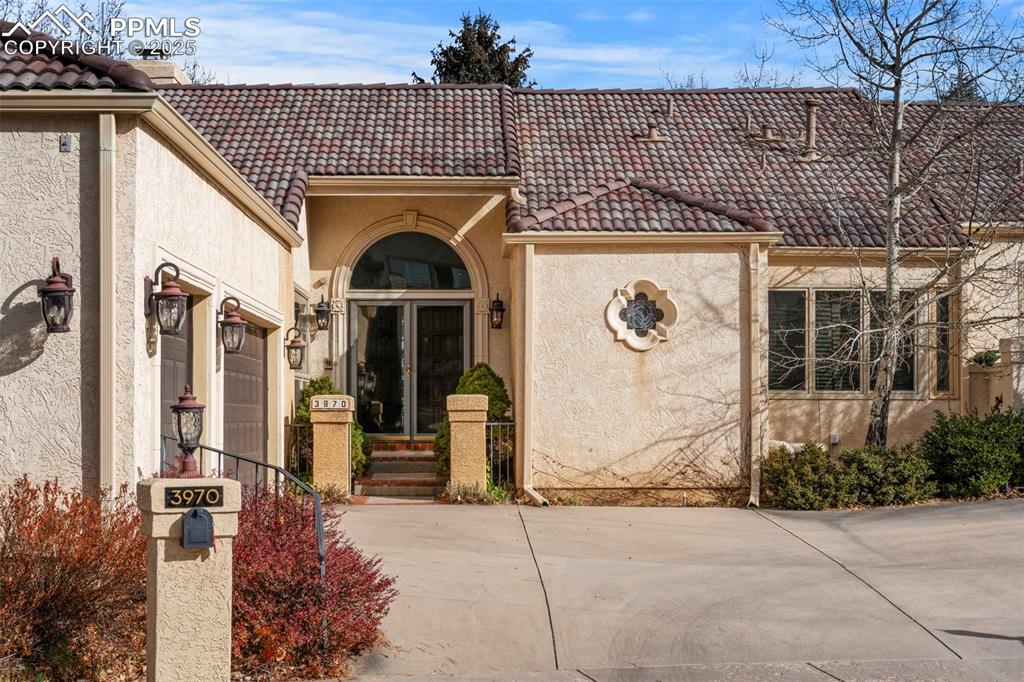 Image 2 of 48: No Description Available