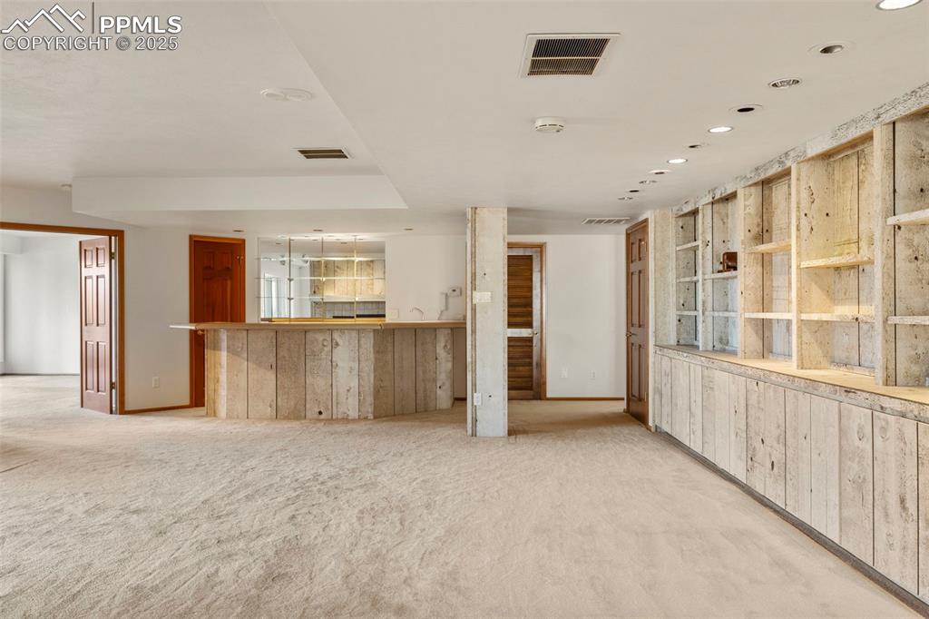 Image 27 of 48: No Description Available